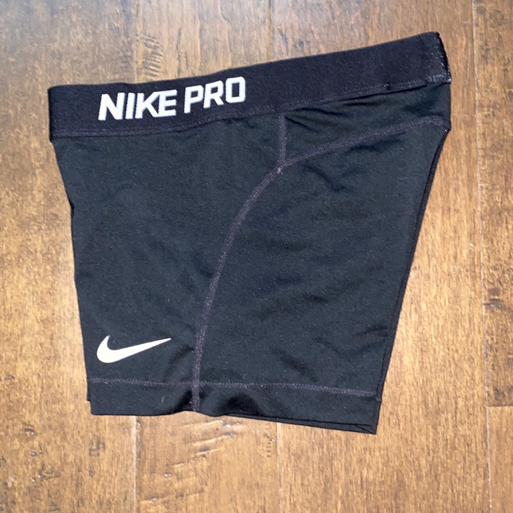 Women’s Small Black Nike Pro Spandex Shorts